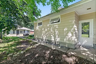 735 Ellwood Avenue, Dekalb, IL 60115 - Photo 25