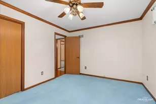 53 Silver Trail, North Aurora, IL 60542 - Photo 11