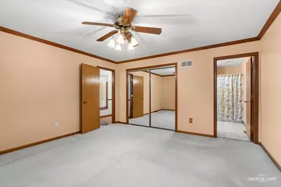 53 Silver Trail, North Aurora, IL 60542 - Photo 13