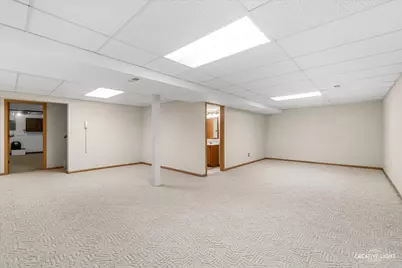 53 Silver Trail, North Aurora, IL 60542 - Photo 15