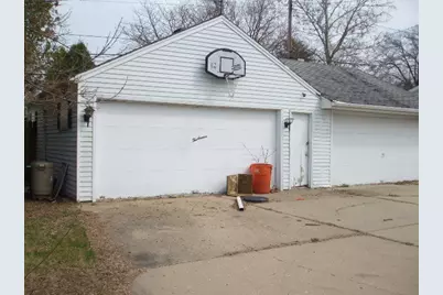1016 S Independence Avenue, Rockford, IL 61102 - Photo 9
