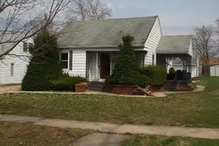 1016 S Independence Ave, Rockford, IL 61102 - Photo 3