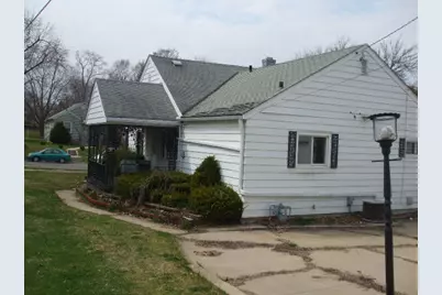 1016 S Independence Avenue, Rockford, IL 61102 - Photo 7