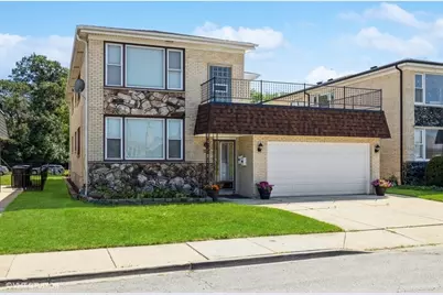 8407 W Brodman Avenue #1, Chicago, IL 60656 - Photo 1