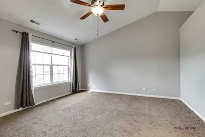 921 Summit Creek Drive, Shorewood, IL 60404 - Photo 13