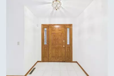 10373 Glen Abbey Close, Rockford, IL 61107 - Photo 11