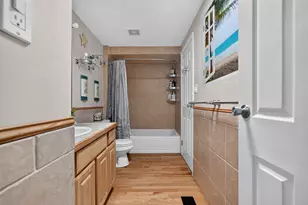 2S068 Churchill Ln, Glen Ellyn, IL 60137 - Photo 9