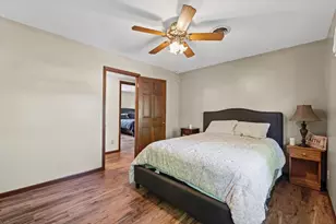 703 Surrey Rd, Monticello, IL 61856 - Photo 29