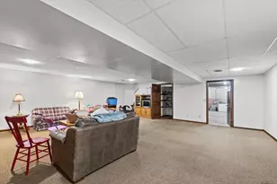 703 Surrey Rd, Monticello, IL 61856 - Photo 39