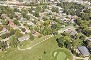 703 Surrey Rd, Monticello, IL 61856 - Photo 53