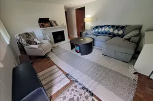 20821 Dogwood St, Deerfield, IL 60015 - Photo 3