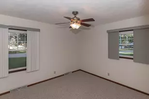 727 Blackbird Ct, Geneseo, IL 61254 - Photo 27