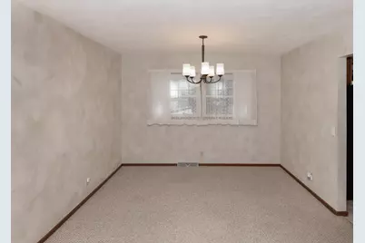 727 Blackbird Court, Geneseo, IL 61254 - Photo 9