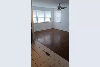 1620 W 77th Street, Chicago, IL 60620 - Photo 3