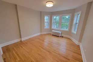 6432 N Richmond St, Chicago, IL 60645 - Photo 3