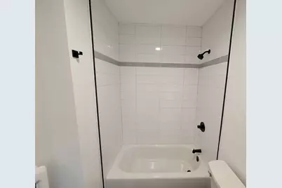 6432 N Richmond Street #2, Chicago, IL 60645 - Photo 17