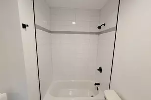 6432 N Richmond St, Chicago, IL 60645 - Photo 17