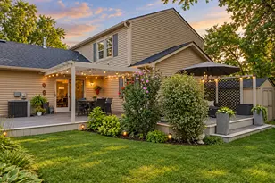 933 Country Ln, Buffalo Grove, IL 60089 - Photo 27