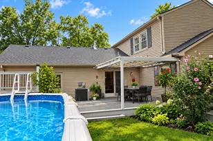 933 Country Ln, Buffalo Grove, IL 60089 - Photo 29