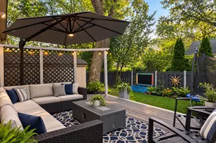 933 Country Ln, Buffalo Grove, IL 60089 - Photo 33