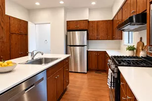 1018 Oakwood Ave, Wilmette, IL 60091 - Photo 7
