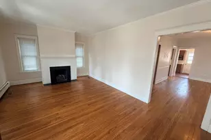 1018 Oakwood Ave, Wilmette, IL 60091 - Photo 3