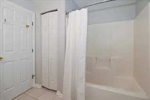 2 Terrace Ln, Lake Zurich, IL 60047 - Photo 19