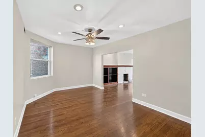 548 E 61st Street, Chicago, IL 60637 - Photo 23