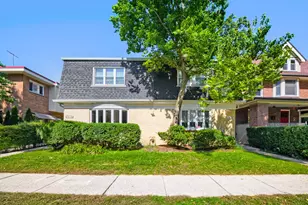 1410 W Sherwin Ave, Chicago, IL 60626 - Photo 29