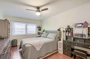 1410 W Sherwin Ave, Chicago, IL 60626 - Photo 17