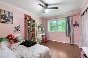 1410 W Sherwin Ave, Chicago, IL 60626 - Photo 21
