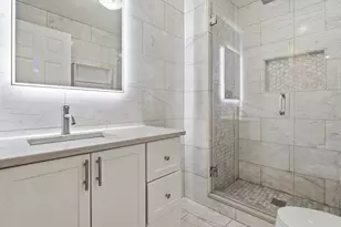 13080 W 28th St, Zion, IL 60099 - Photo 9