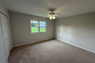 1890 Anne Ln, Morris, IL 60450 - Photo 7