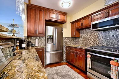 40 N Tower Road #7H, Oak Brook, IL 60523 - Photo 13