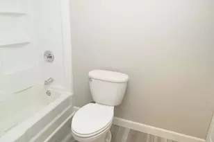 1311 S Finley Rd, Lombard, IL 60148 - Photo 7
