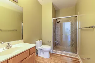 2095 Rockland Dr, Aurora, IL 60503 - Photo 29