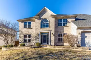 2095 Rockland Dr, Aurora, IL 60503 - Photo 5