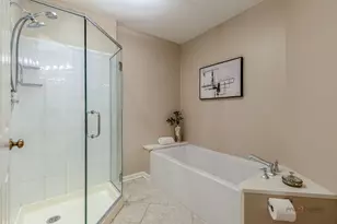 23 Willow Pkwy, Buffalo Grove, IL 60089 - Photo 19