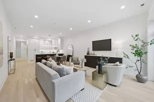 2481 N Milwaukee Ave, Chicago, IL 60647 - Photo 5