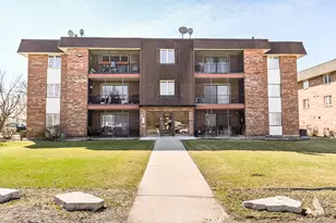 9114 W 140th St, Orland Park, IL 60462 - Photo 1