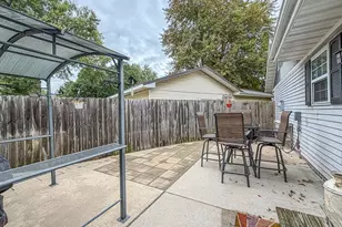 620 Walnut St, Humboldt, IL 61931 - Photo 33