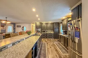 620 Walnut St, Humboldt, IL 61931 - Photo 15