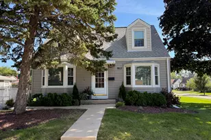 1759 Coolidge Ave, Berkeley, IL 60163 - Photo 1