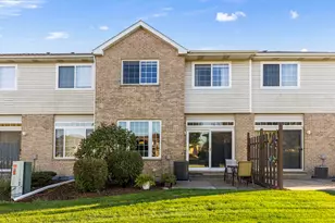 8436 Stratford Dr, Tinley Park, IL 60487 - Photo 21