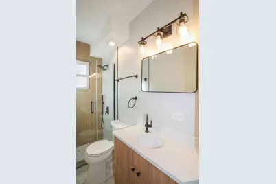 5338 W Montrose Avenue, Chicago, IL 60641 - Photo 7