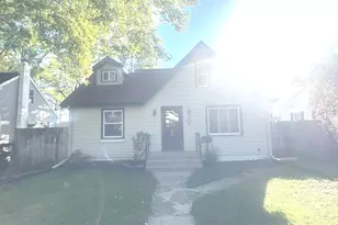 5137 Illinois St, Loves Park, IL 61111 - Photo 1
