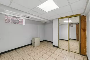 12613 S Throop St, Calumet Park, IL 60827 - Photo 17