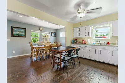 93 E Craig Drive, Chicago Heights, IL 60411 - Photo 11