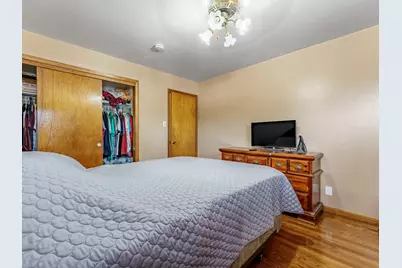 93 E Craig Drive, Chicago Heights, IL 60411 - Photo 19