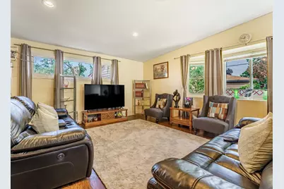 93 E Craig Drive, Chicago Heights, IL 60411 - Photo 7